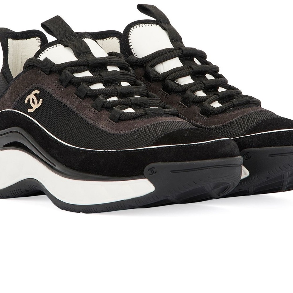 CHANEL 2022 Interlocking Toe CC Logo Brown/Black Sneakers